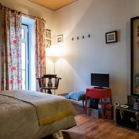 Cozy Historical Center Апартаменты *