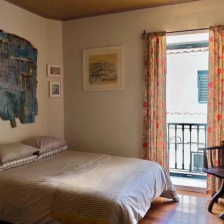 Cozy Historical Center *